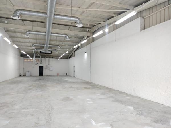 300 m² Commercial space