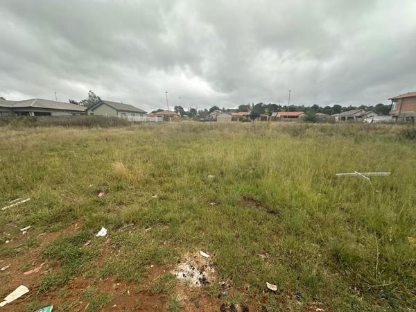 418 m² Land