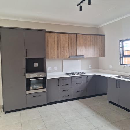 3 Bedroom Simplex