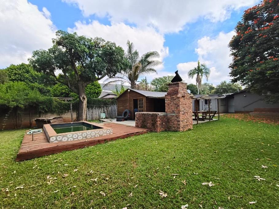 5 Bedroom House