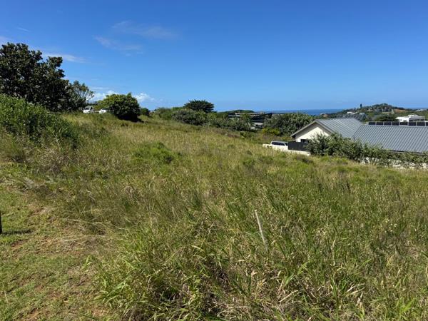 1 300 m² Land