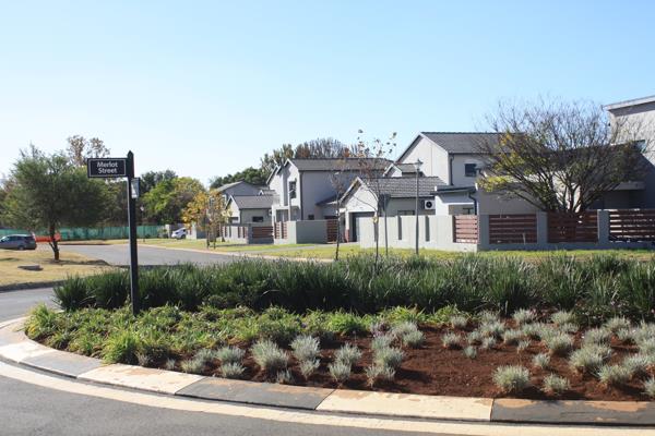 469 m² Land