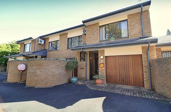 3 Bedroom Townhouse