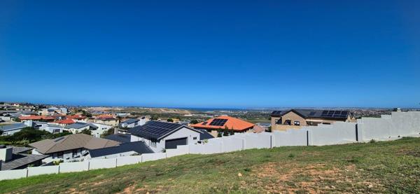 787 m² Land