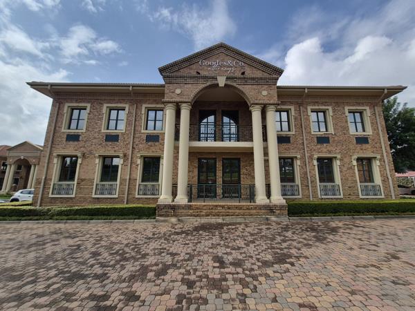 280 m² Commercial space