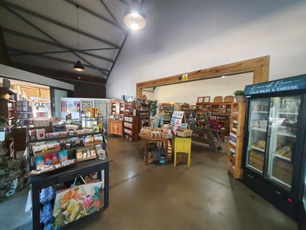 100 m² Commercial space