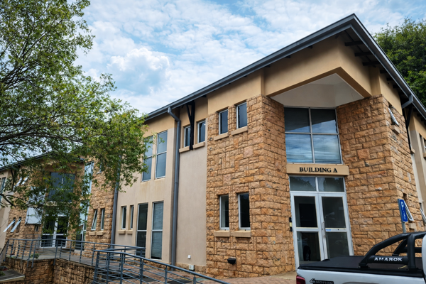 287 m² Commercial space