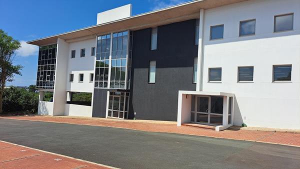716 m² Office Space