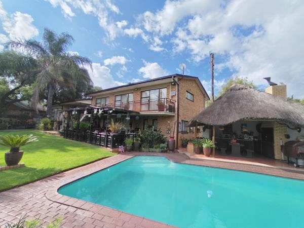 7 Bedroom House