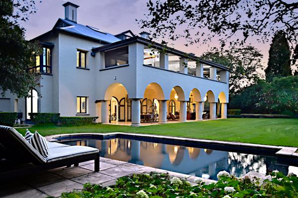 5 Bedroom House