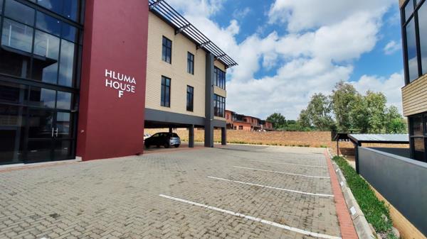 1 371 m² Office Space