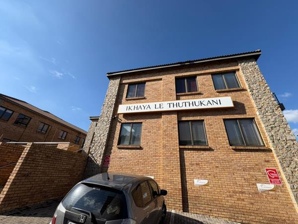 270.6 m² Commercial space