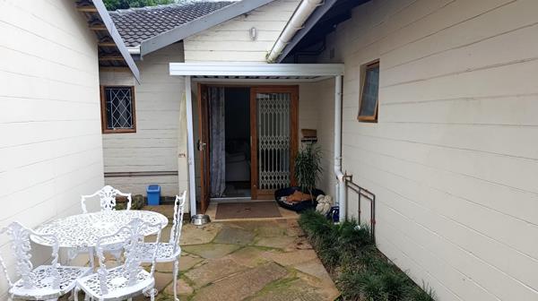 2 Bedroom Garden Cottage
