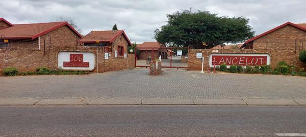 2 Bedroom Townhouse