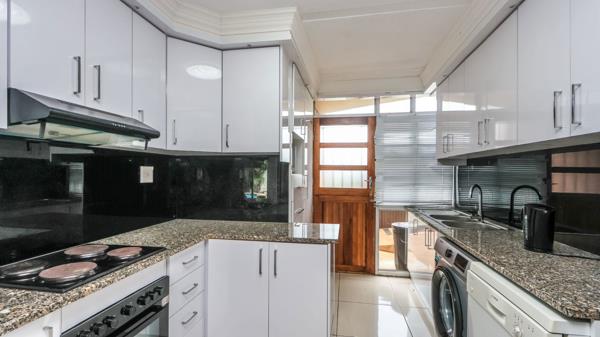 3 Bedroom Townhouse