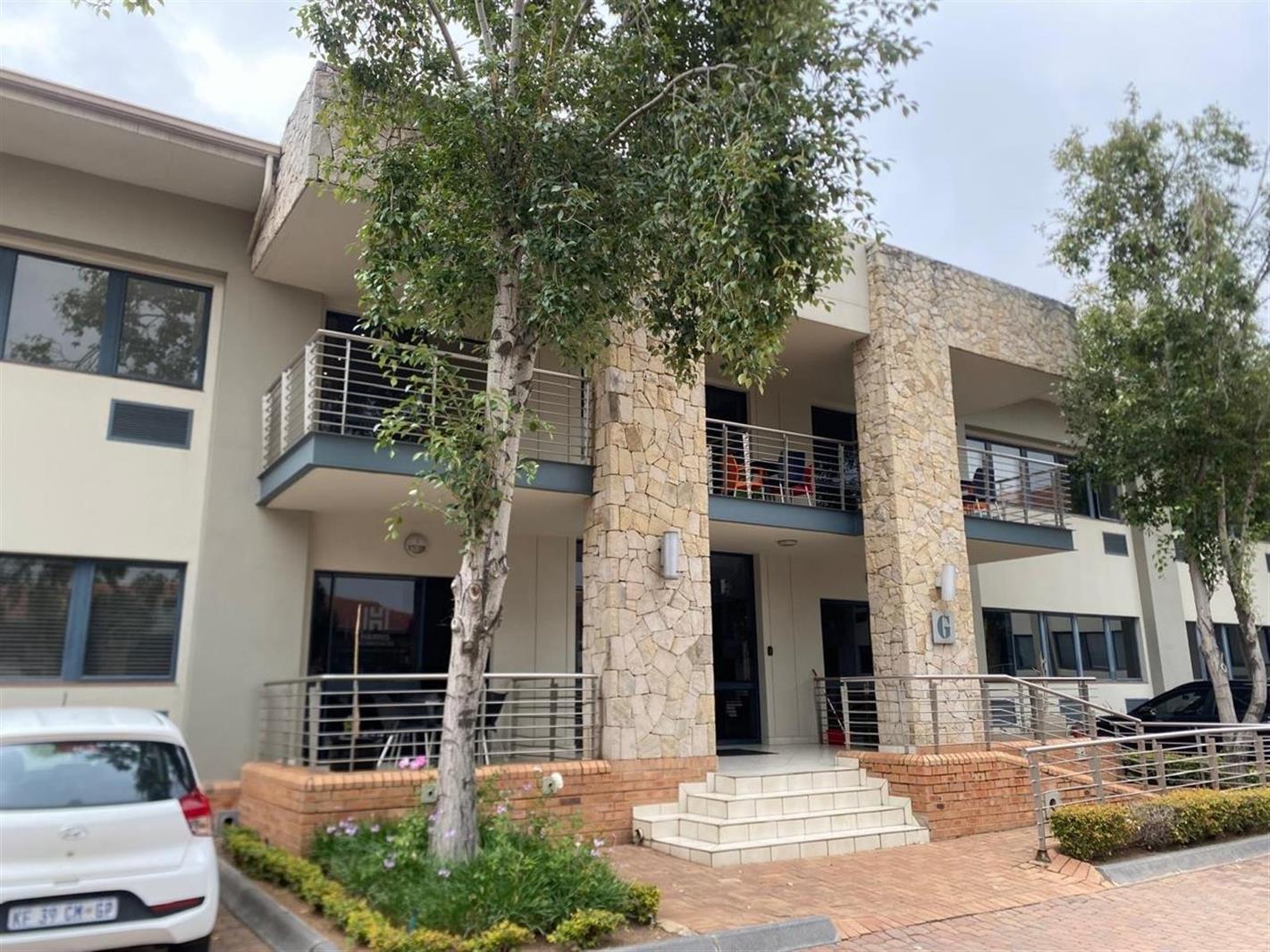 215 m² Office Space to rent in Morningside | RR4653018 | Private Property