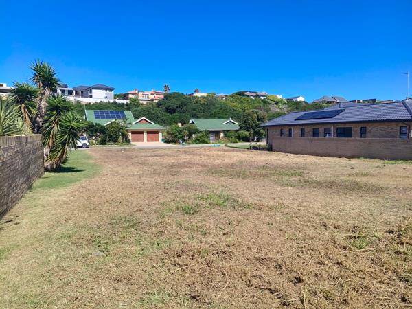 987 m² Land