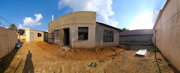 6 Bedroom House