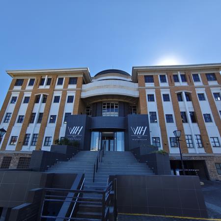256.9 m² Commercial space