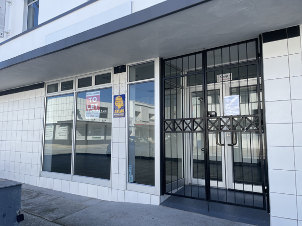 65 m² Commercial space