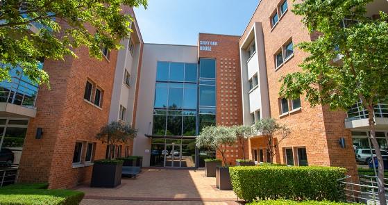 395 m² Office Space