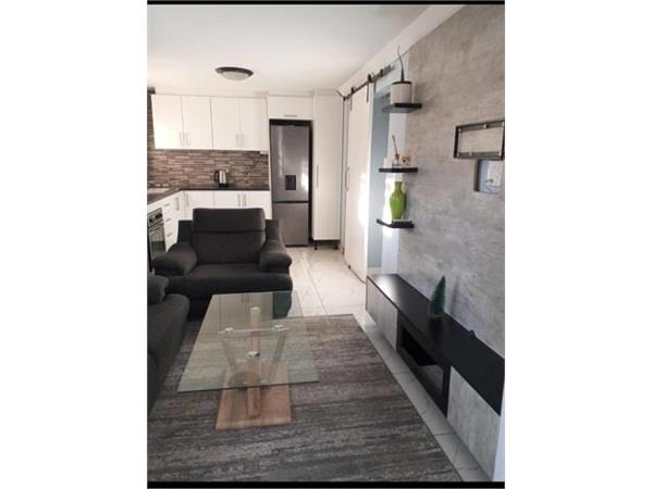 1 Bedroom Garden Cottage