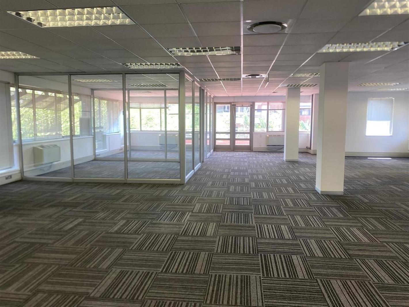 265 m² Office Space to rent in Woodmead | RR4653152 | Private Property