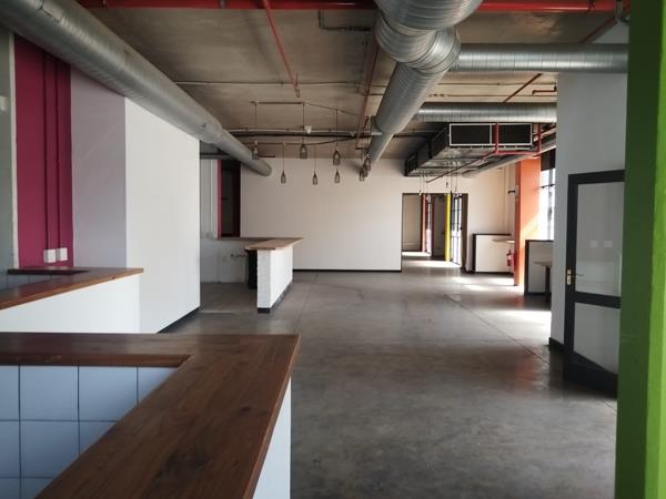 2 189 m² Commercial space