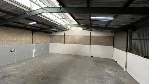 428 m² Industrial space