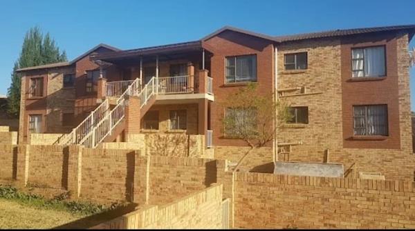 3 Bedroom Townhouse