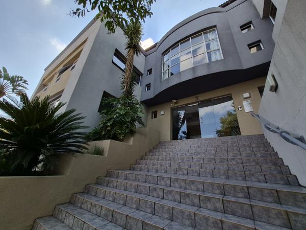 1 670 m² Commercial space