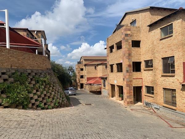 2 Bedroom Townhouse