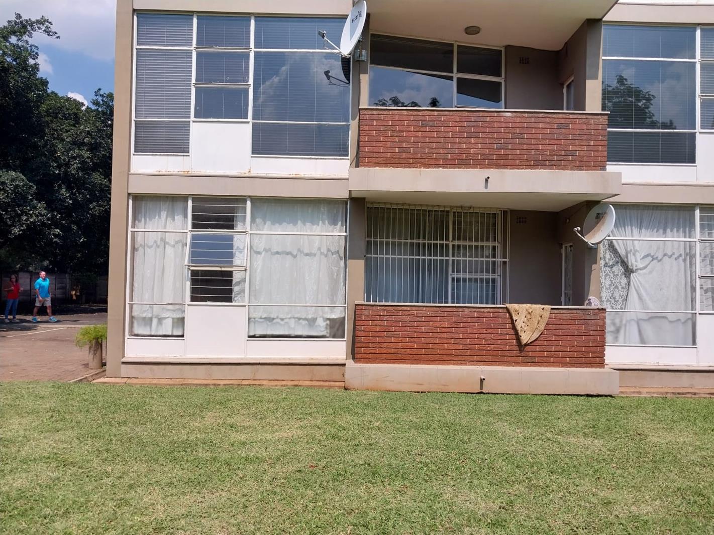 Apartment in Three Rivers - More