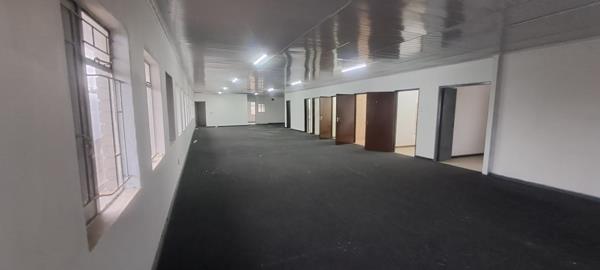 138 m² Retail Space