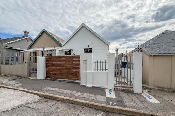 House in Richmond Hill