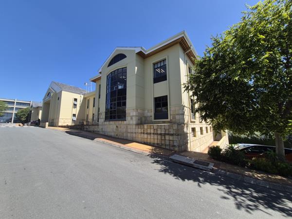 515 m² Commercial space