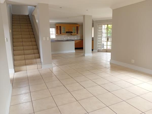 4 Bedroom Townhouse