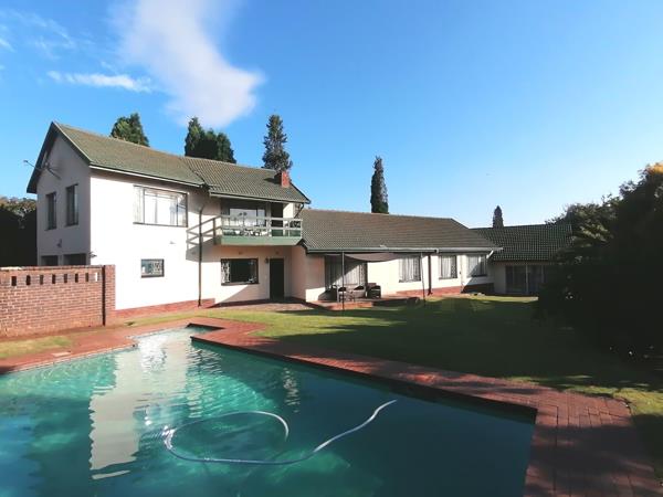 5 Bedroom House