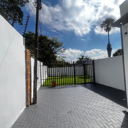 0.5 Bedroom Garden Cottage