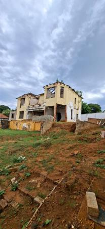 1 041 m² Land
