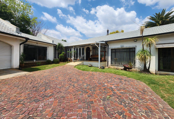 4 Bedroom House