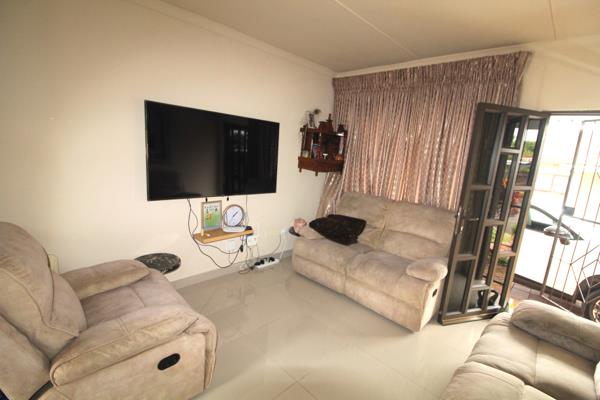2 Bedroom Simplex