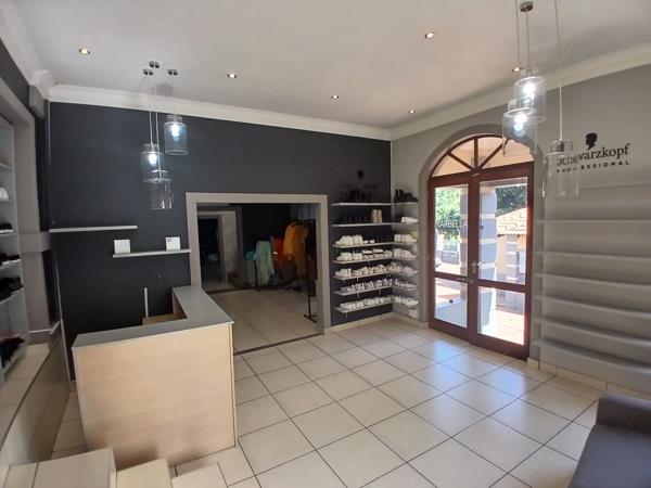 200 m² Commercial space