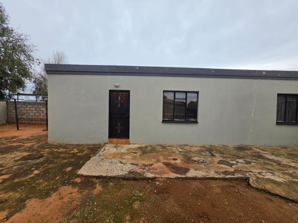 1 Bedroom Garden Cottage