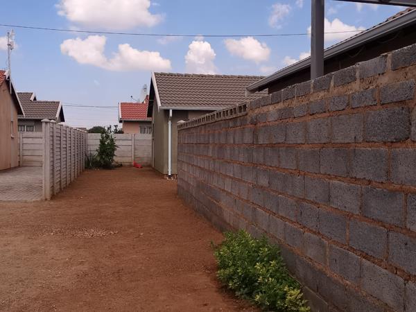 2 Bedroom House