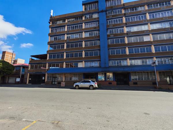 1 404 m² Commercial space