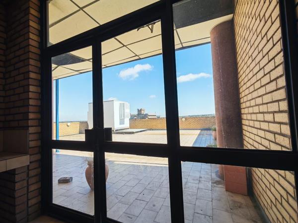 210 m² Commercial space