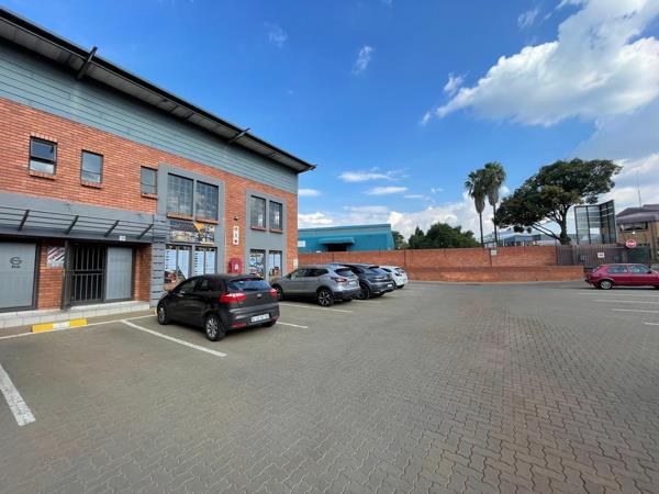 318 m² Industrial space