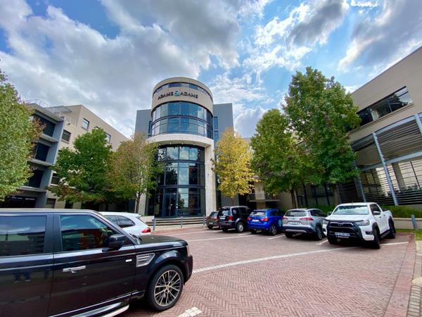 803 m² Office Space