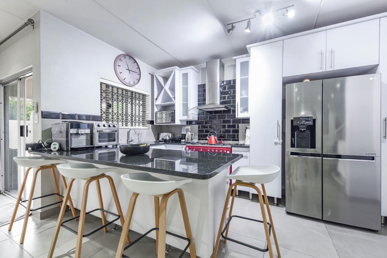 3 Bedroom Apartment in Witkoppen